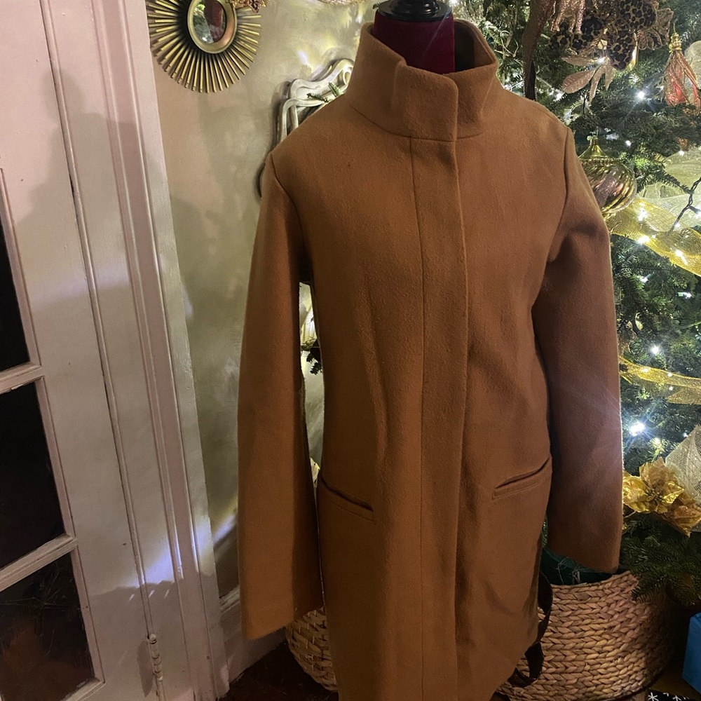 Old Navy Womens Coat, size LARGE